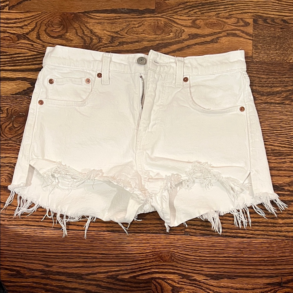 Abercrombie mid rise mom Shorts